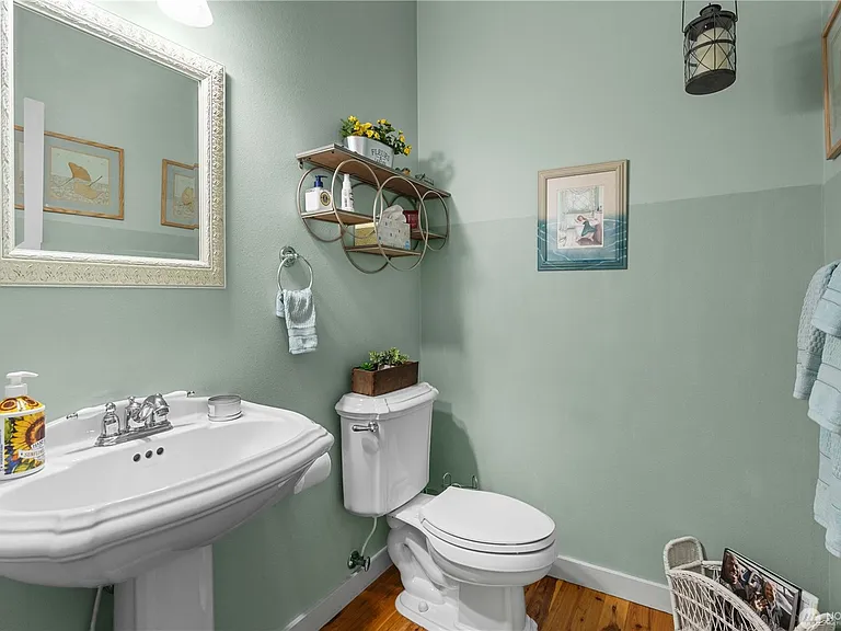 3616 Tahoma Pl W — Photo 27
