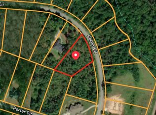 1134 Porter Cir, Gray, GA 31032