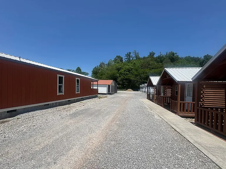 240 Bear Ln #8 — Photo 11