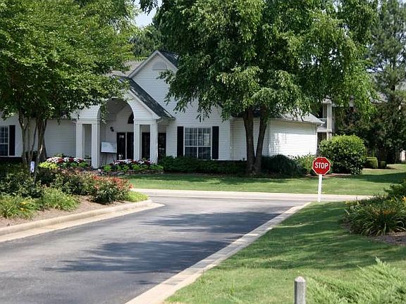Office/Clubhouse
