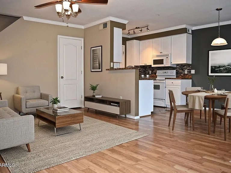 1701 E Colter St #7 — Photo 1
