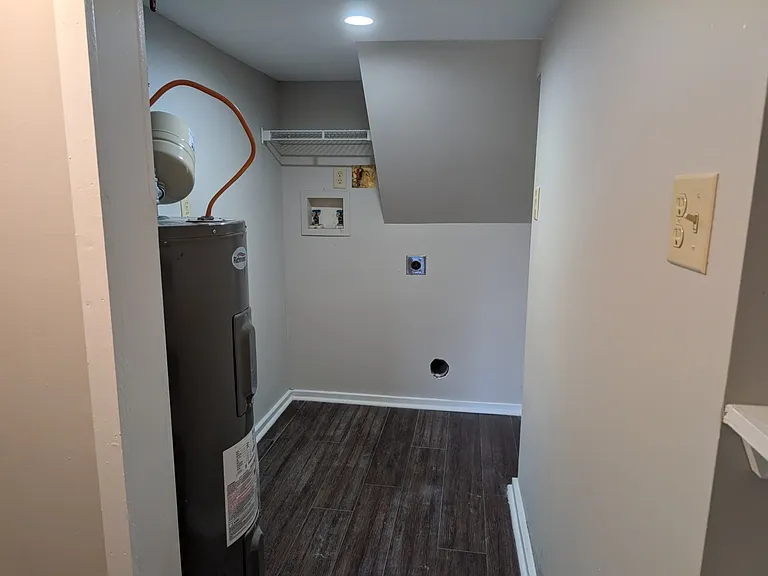 728 E Main St #4 — Photo 7