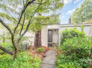 3709 Willow Point Dr, Charlotte, NC 28277