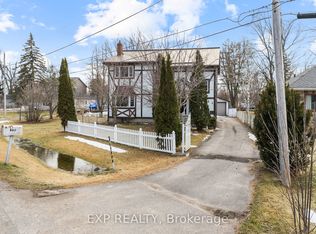 46 Isle Vista Dr, Georgina, ON L0E 1N0