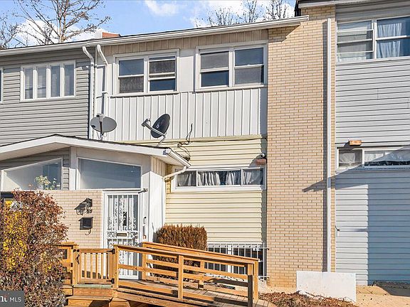 3rd image of 55 Oakmont Dr