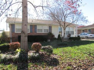407 Merriwood Pkwy, Hopkinsville, KY 42240