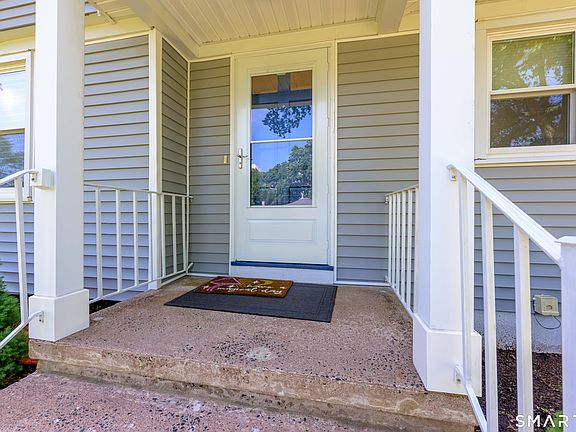 5th image of 109 Cummings Drive