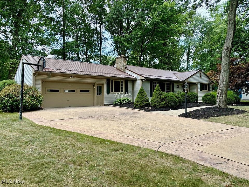 1st image of 275 Sleepy Hollow Dr