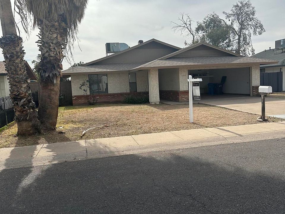 1st image of 2825 W MORTEN Avenue