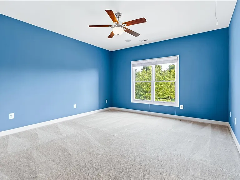 Secondary bedroom #2