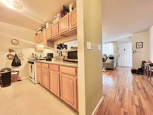 Rented by Doorway NYC, LLC | media 6