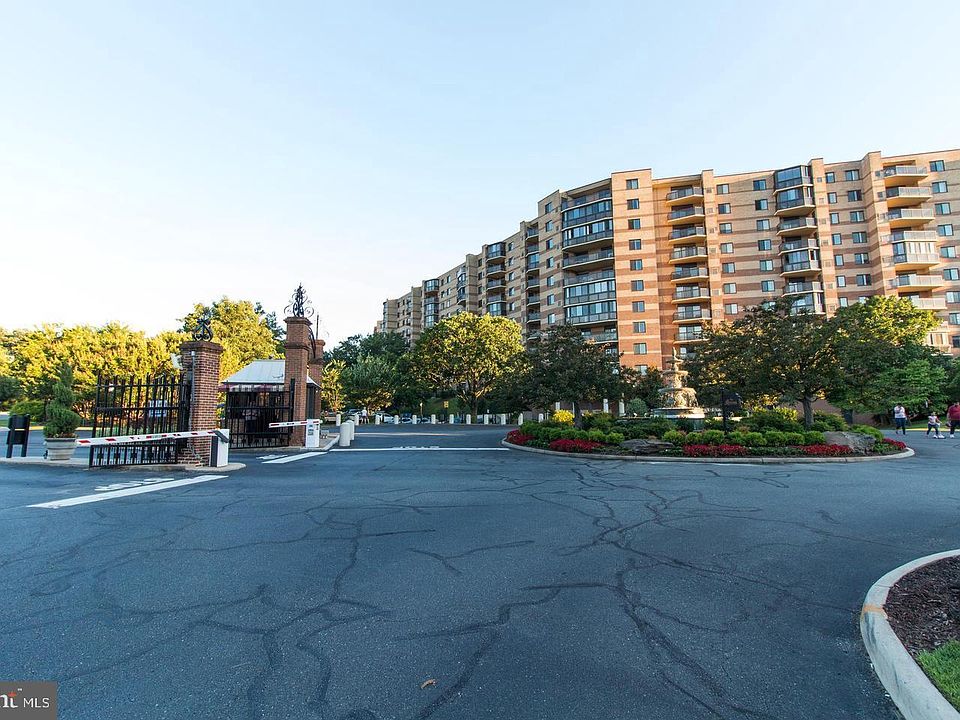 1st image of 8350 Greensboro Dr APT 814