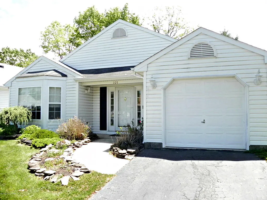 105 Brushy Neck Dr photo 1