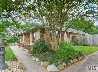 9937 Trendale Dr, Greenwell Springs, LA 70739