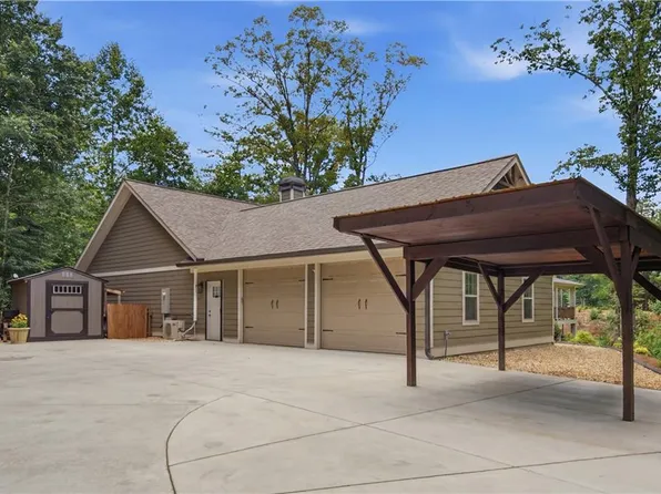 22 Logsplitter Pass, Dahlonega, GA 30533