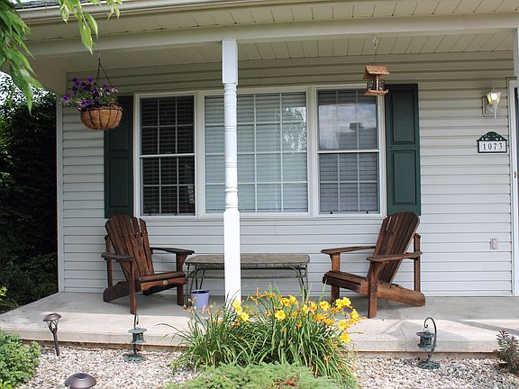 RELAX ON THE FRONT PORCH