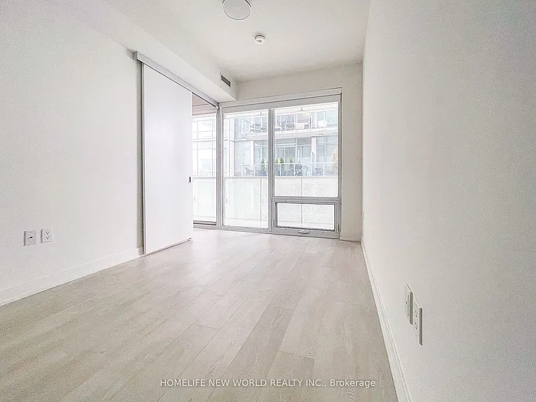 15 Queens Quay E #309 — Photo 14