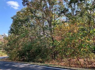 372 Snead Dr, Crossville, TN 38558
