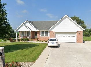 317 Hidden Loop Dr, Somerset, KY 42503