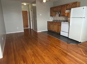 1455 Mineral Spring Ave