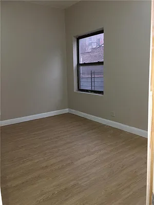 Rented by R New York | media 47