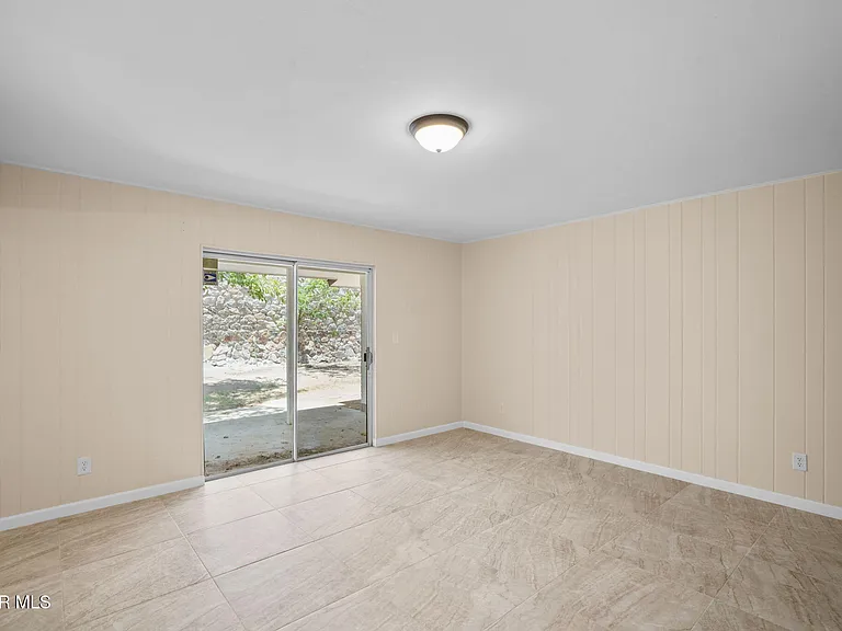 10337 Galahad Way — Photo 26