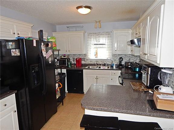 5th image of 329 Bynum Ave