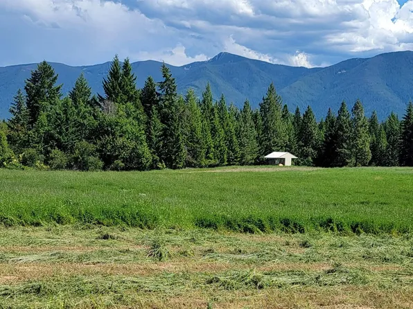 350 Stellar Jay Rd, Bonners Ferry, ID 83805
