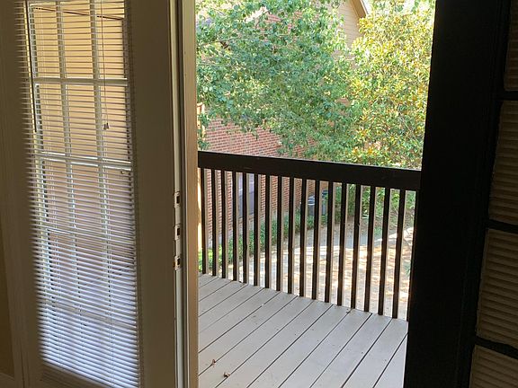 5th image of 3145 Havenbrook Dr #E