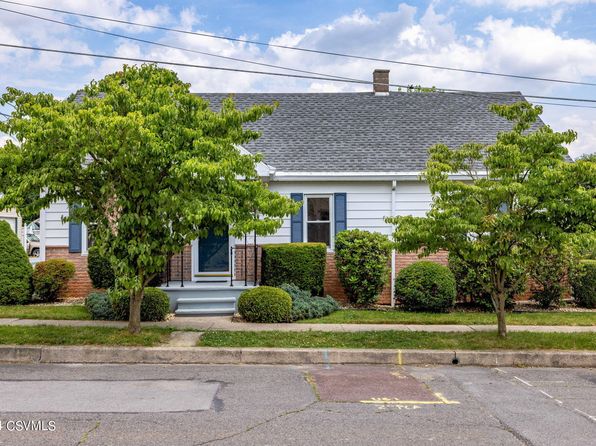 28 Railroad St, Danville, PA 17821