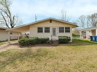 10431 Lilac Ave, Saint Louis, MO 63137
