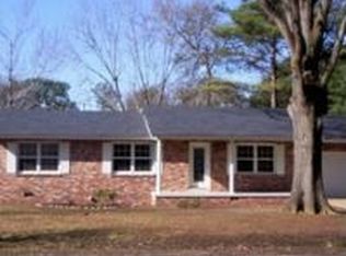 139 Lee St, Columbus, MS 39702