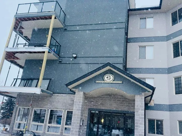 16235 51st St NW #113, Edmonton, AB T5Y 0V3