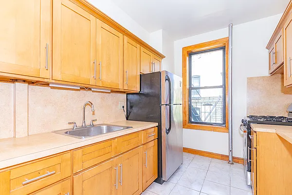 Rented by MySpaceNYC | media 17