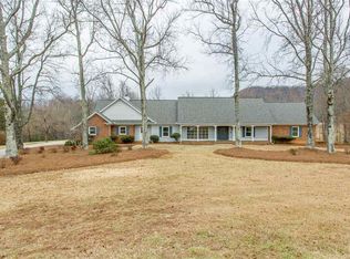 213 Patrol Club Rd, Greenville, SC 29609