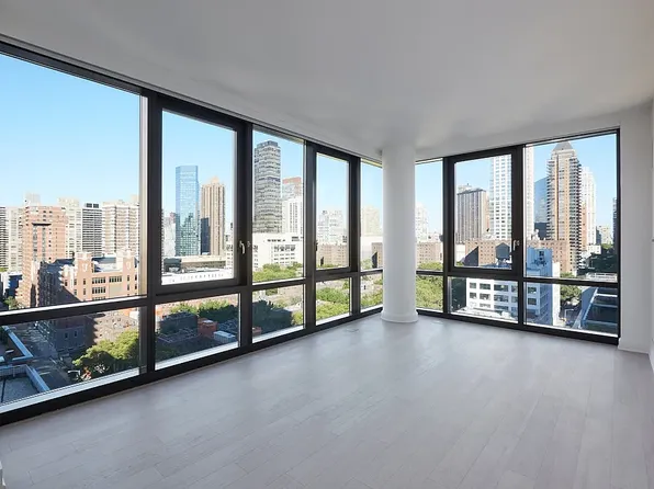 21 W End Ave, New York, NY