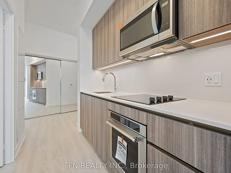 15 Richardson St #217 — Photo 11