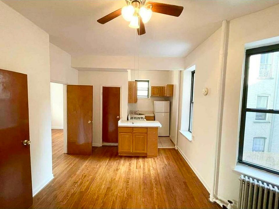 1st image of 300 E 91st St APT 3