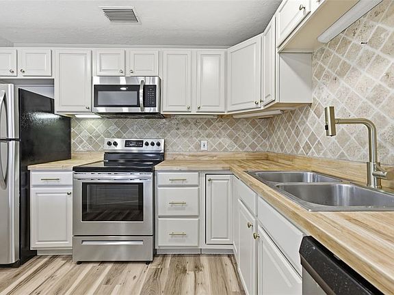 5th image of 5340 Dartmouth Rd