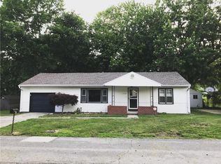 1708 Sun Valley Rd, Saint Joseph, MO 64507