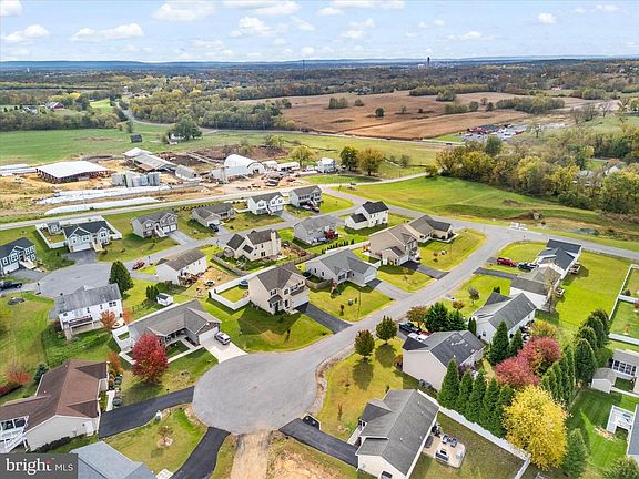 5th image of 50 Shuykill Dr