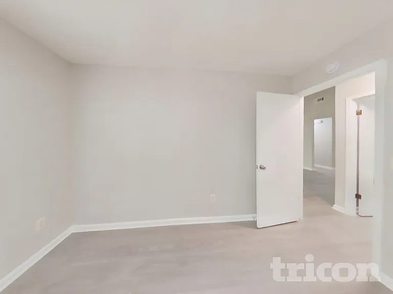 3572 Raymur Villa Dr — Photo 12