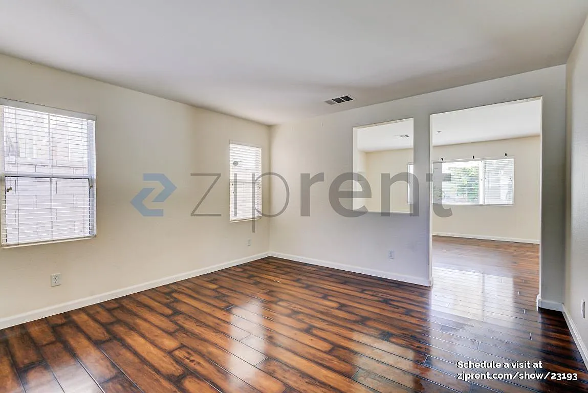 3 bed, 2.5 bath, 1872 sqft, $3,250 — Photo 2