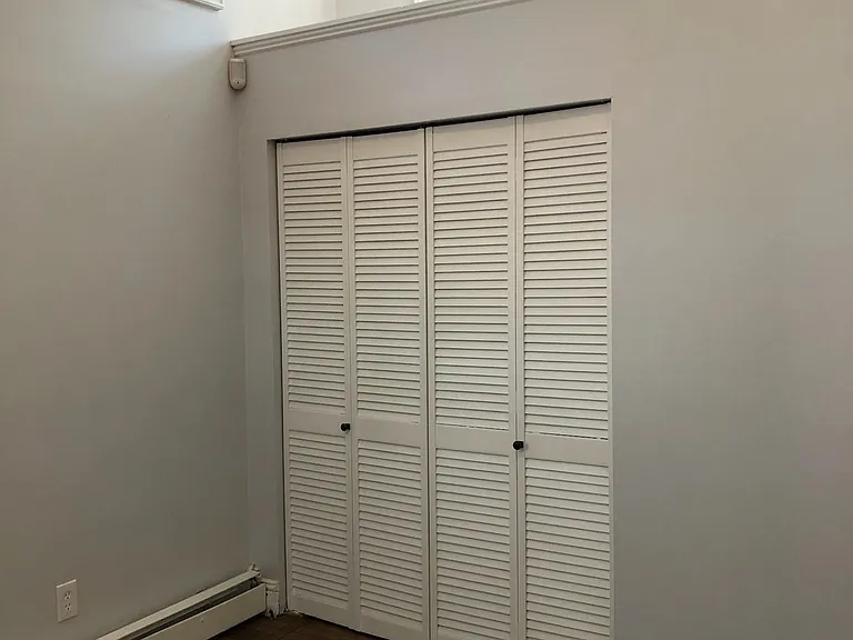 61 Clinton St #1 — Photo 16