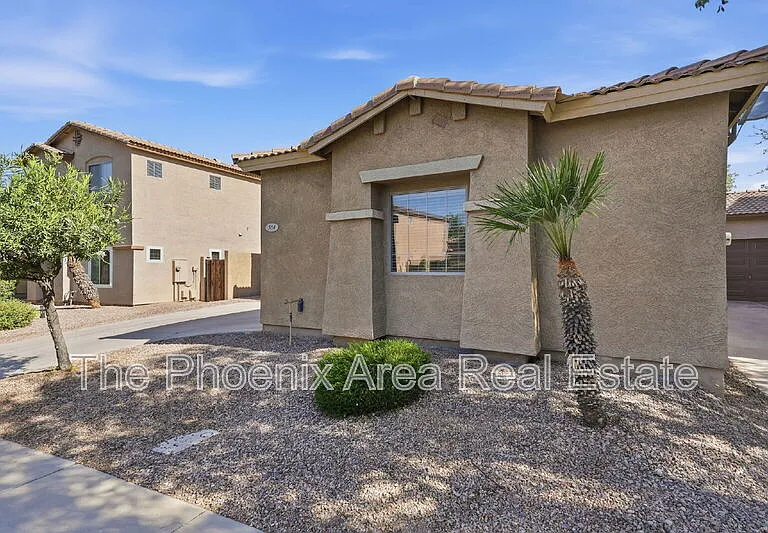 554 E San Carlos Way — Photo 33