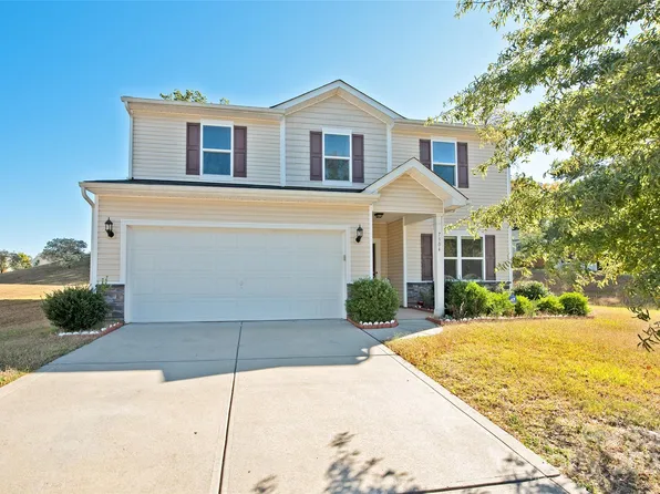 7304 Cedarfield Rd, Charlotte, NC 28227