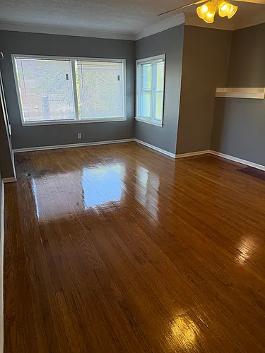 6530-32 S Greenwood Ave #3S Photo 1