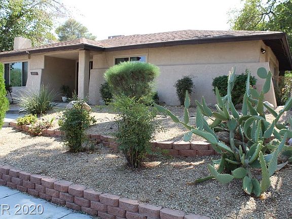 2nd image of 2937 Klinger Cir #3