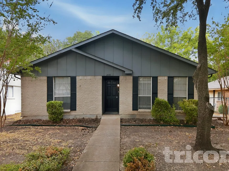 2725 Branch Oaks Dr