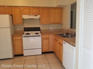 5834 Meadowlane St, New Pt Richey, FL 34652